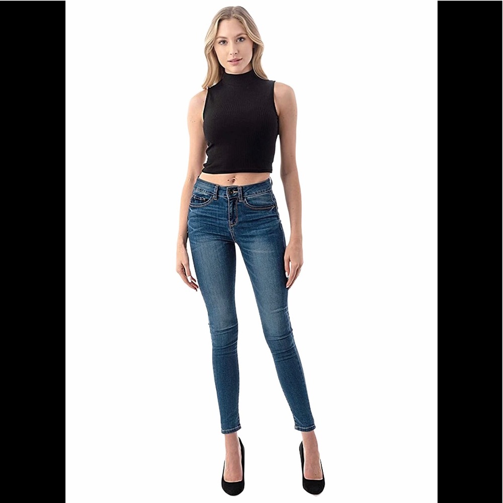 Ribbed mockneck top